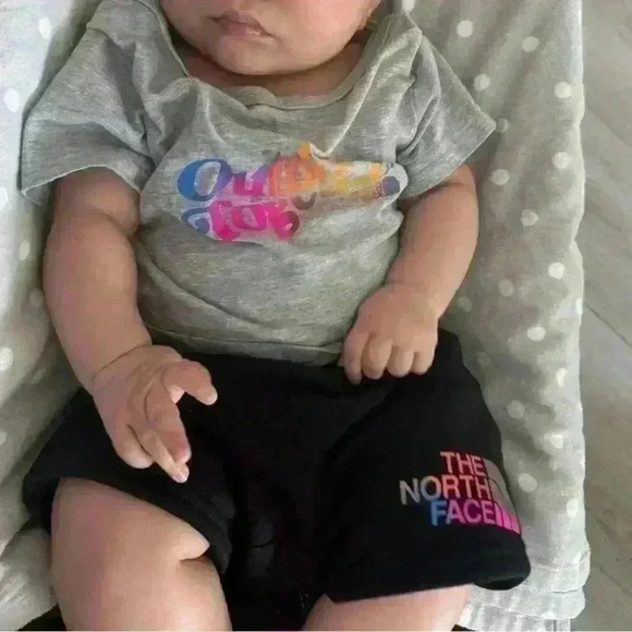 NWT The North Face Baby set “outdoors together” Sz 3 months - rainbow - Picture 3 of 8